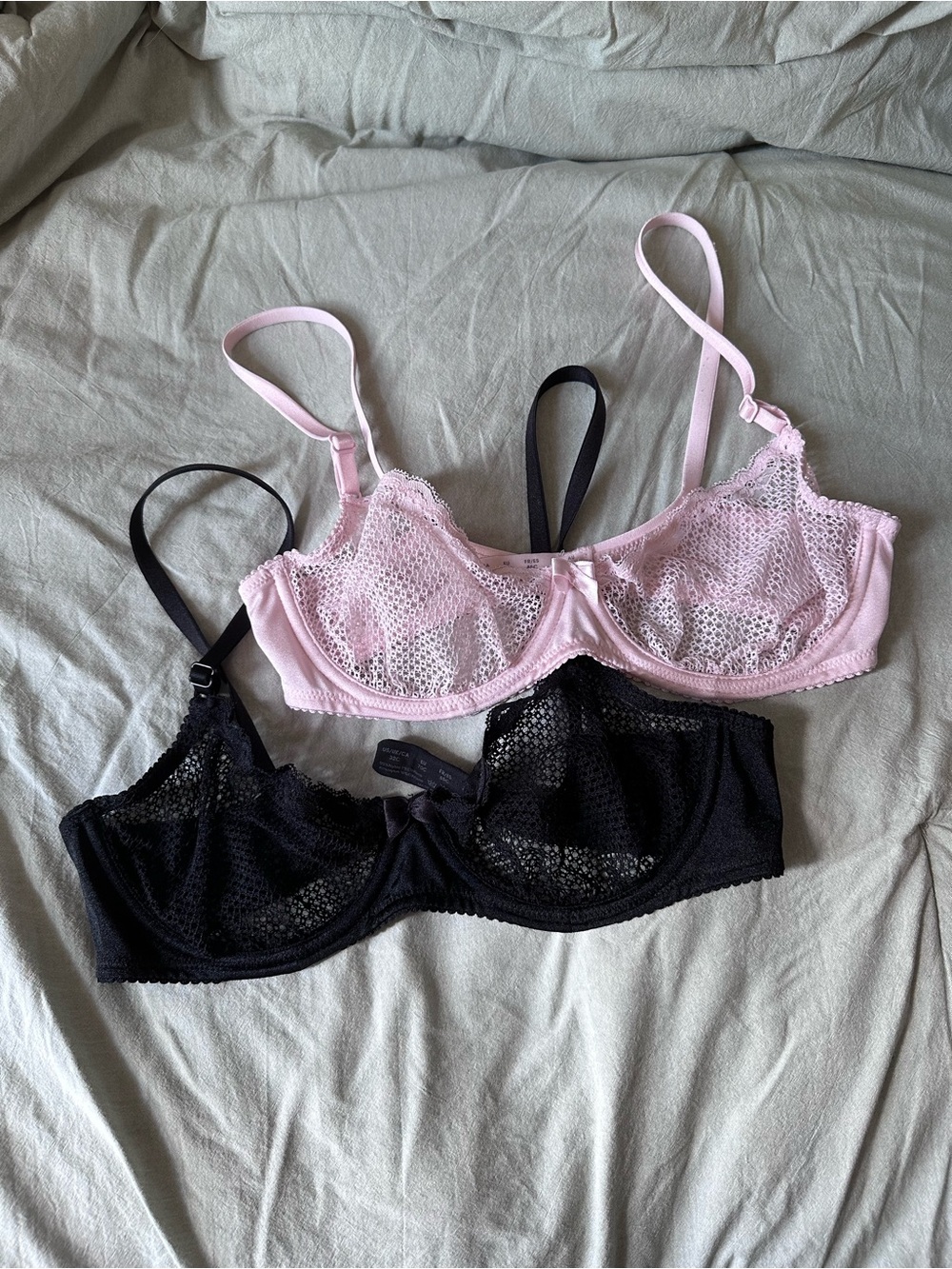 Women's Lace Underwire Bra - Pink and Black 2 pack